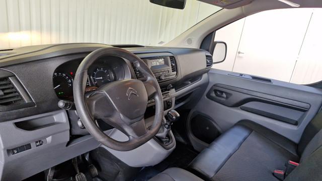 Citroen Jumpy image 6