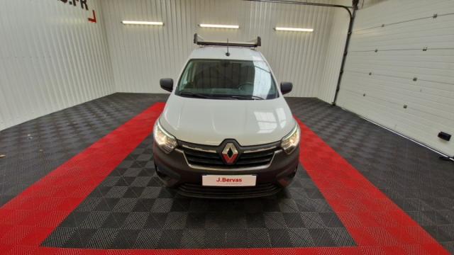 Renault Express Van image 9
