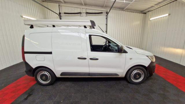 Renault Express Van image 4