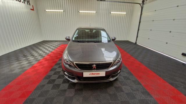 Peugeot 308 image 2