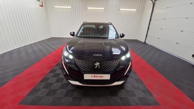 Peugeot 2008 image 3