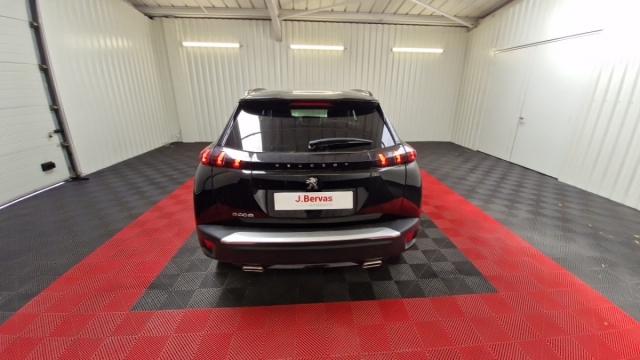 Peugeot 2008 image 1