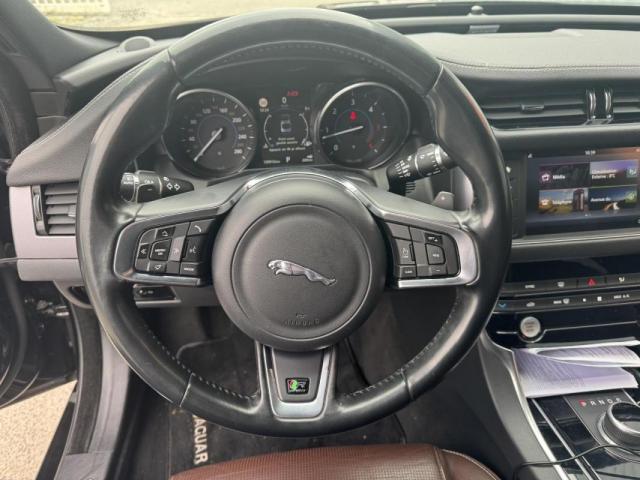 Jaguar Xf image 9