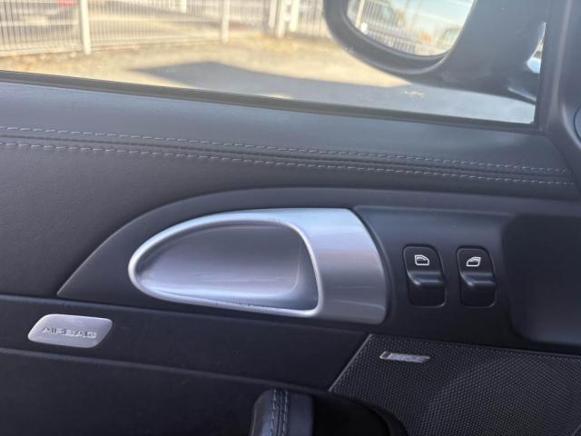 Porsche 911 image 3