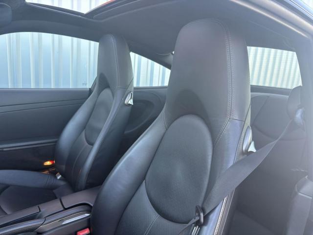 Porsche 911 image 7