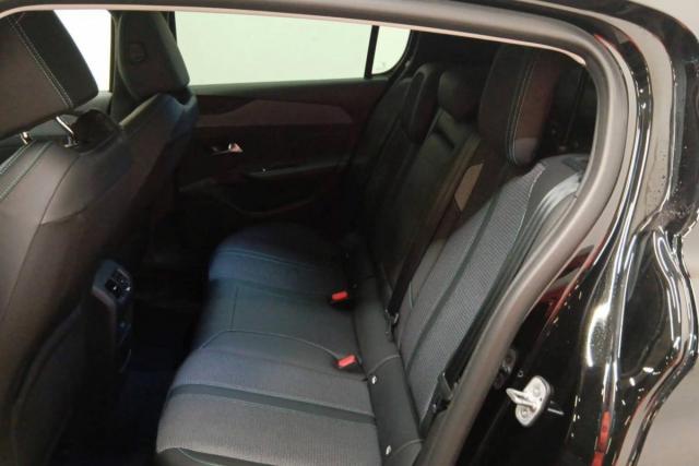 Peugeot 308 image 7