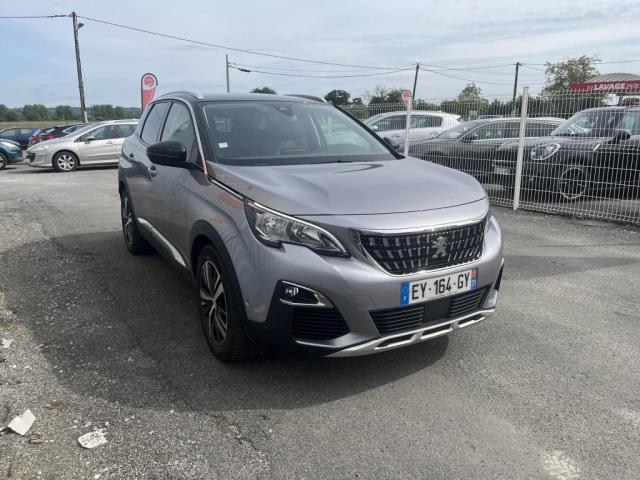 Peugeot 3008 image 2