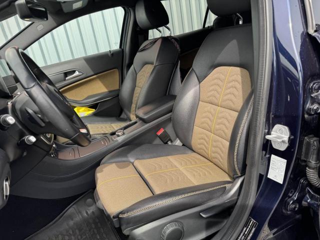 Mercedes Benz Gla image 8