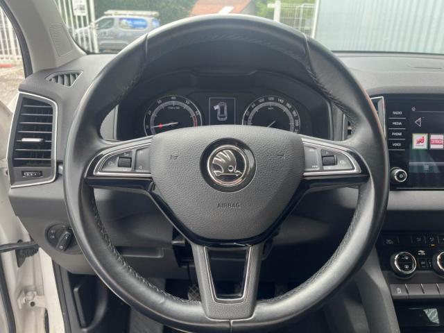 Skoda Karoq image 7