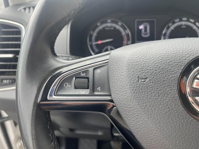 Skoda Karoq image 9