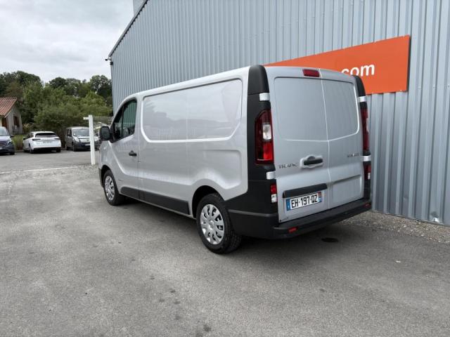 Renault Trafic image 1