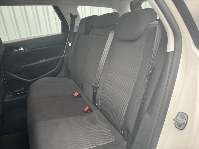 Peugeot 308 image 3