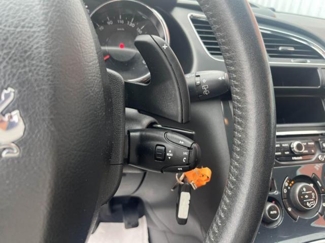 Peugeot 3008 image 6