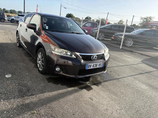 Lexus Ct 200h image 9