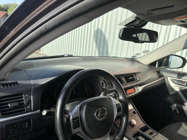 Lexus Ct 200h image 3