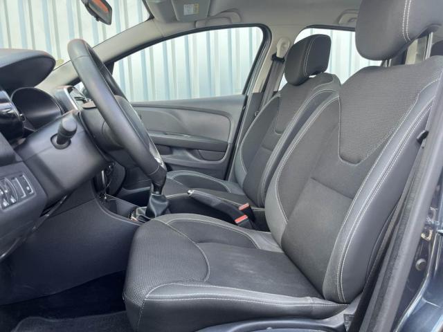 Renault Clio image 6