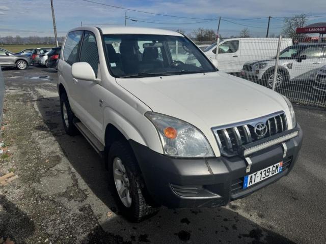 Toyota Land Cruiser image 3