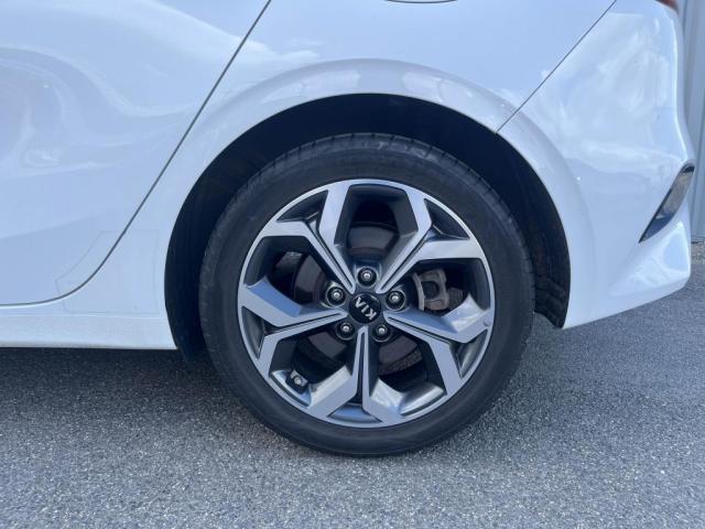 Kia Cee'D image 9