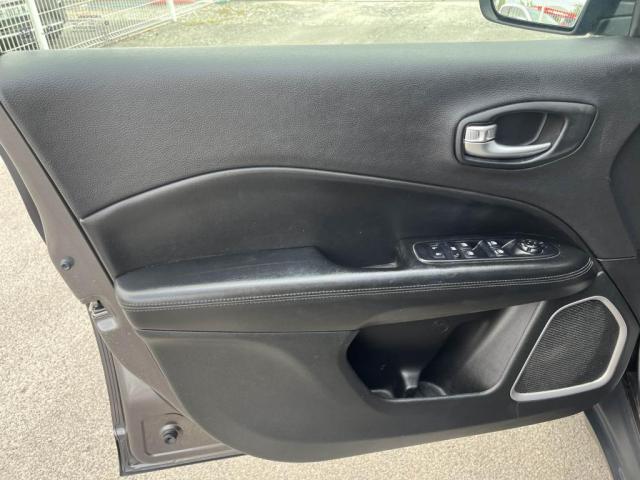 Jeep Compass image 1