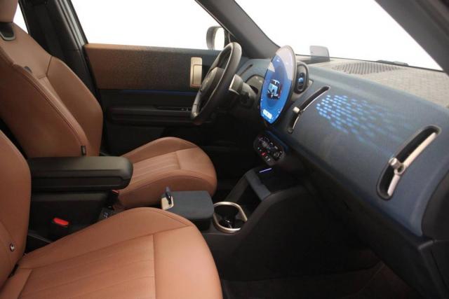 Mini Countryman image 1