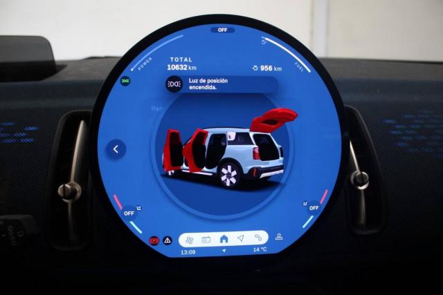 Mini Countryman image 9
