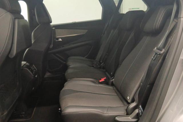 Peugeot 5008 image 6