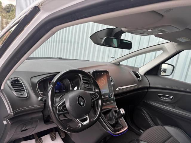 Renault Scénic image 1