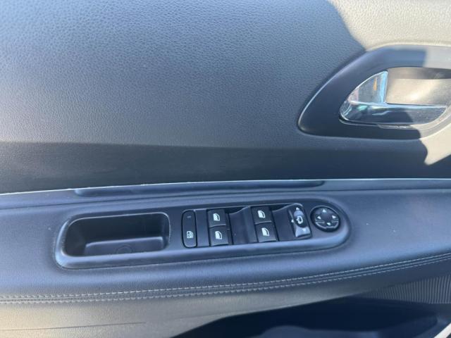Peugeot 3008 image 6