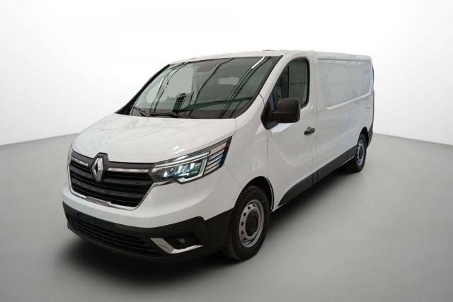 Renault Trafic image 2