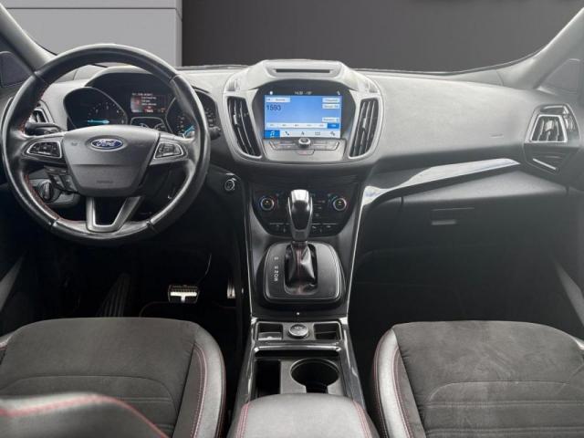 Ford Kuga image 3