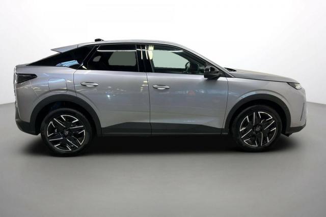 Peugeot 3008 image 2