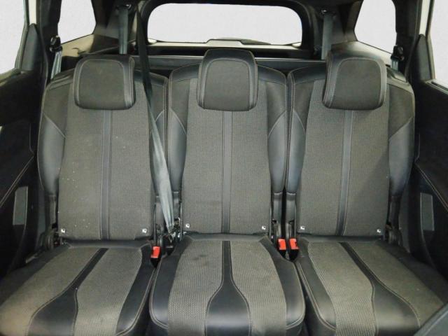 Peugeot 5008 image 7