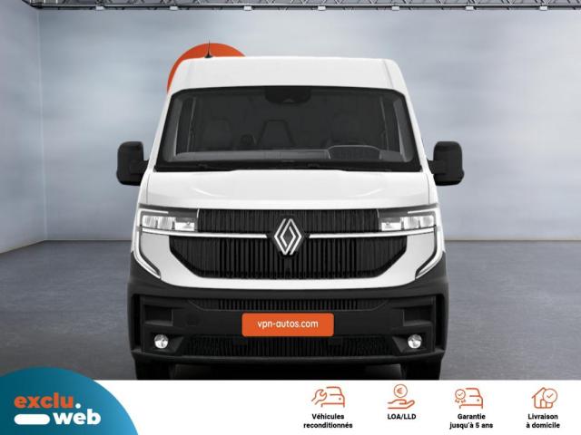 Renault Master image 2