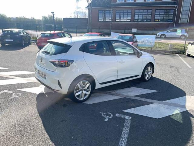 Renault Clio image 8