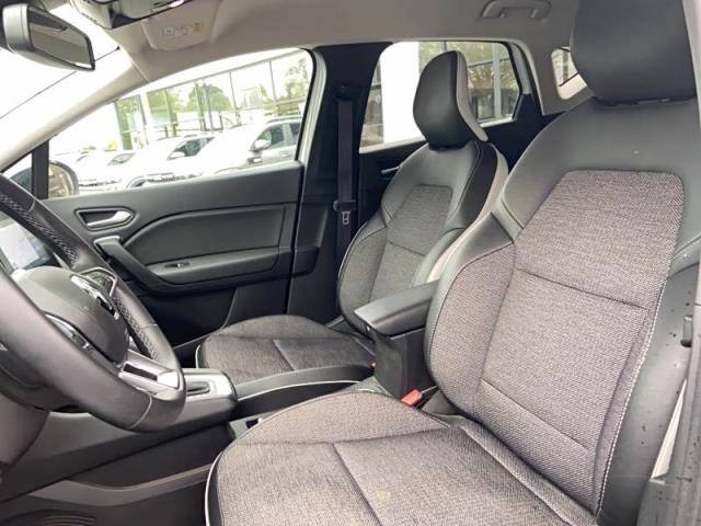Renault Captur image 6
