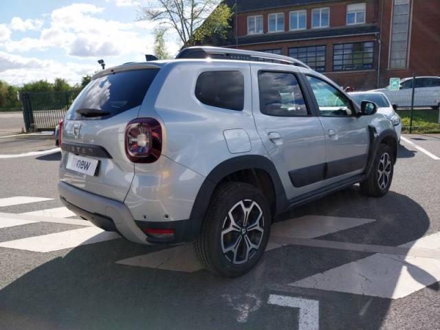Dacia Duster image 1