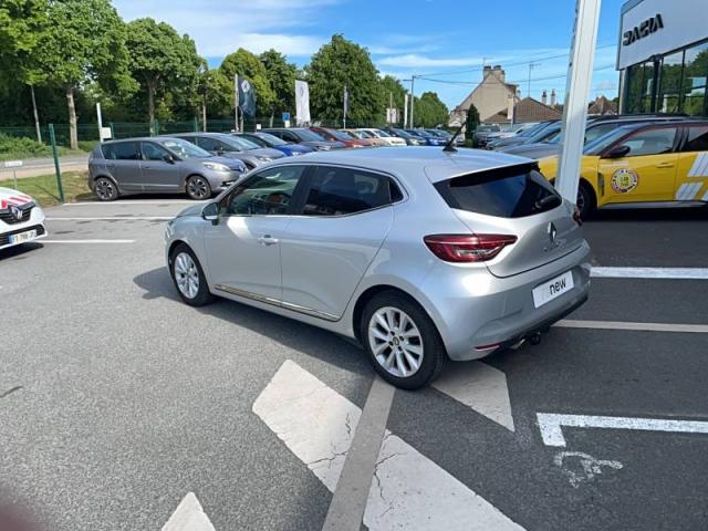 Renault Clio image 8