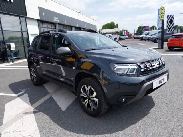 Dacia Duster image 1