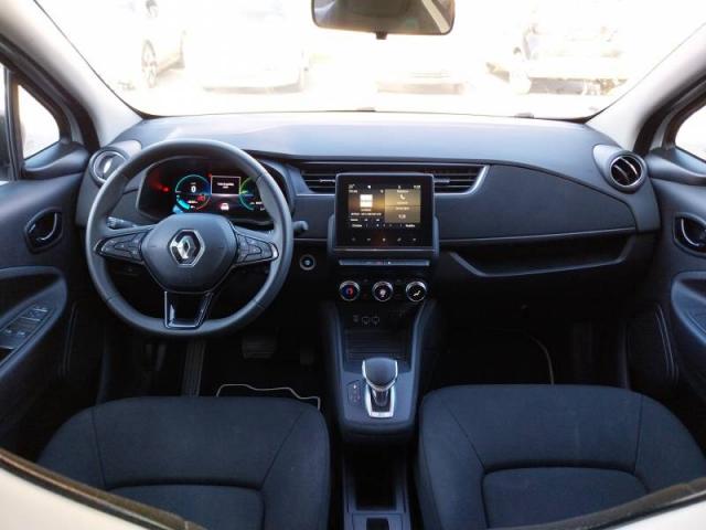 Renault Zoe image 8