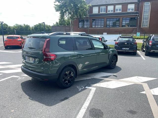 Dacia Jogger image 1