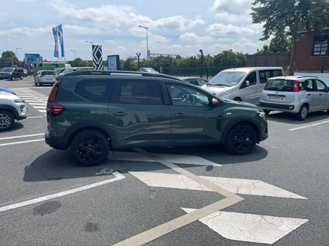 Dacia Jogger image 8