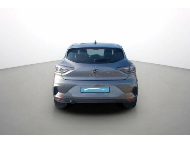 Renault Clio image 2