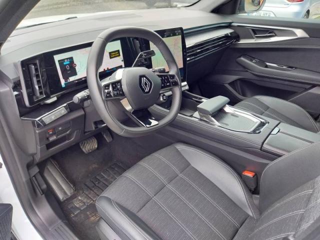 Renault Austral image 9