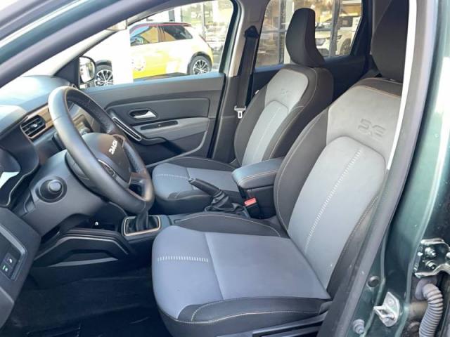 Dacia Duster image 7