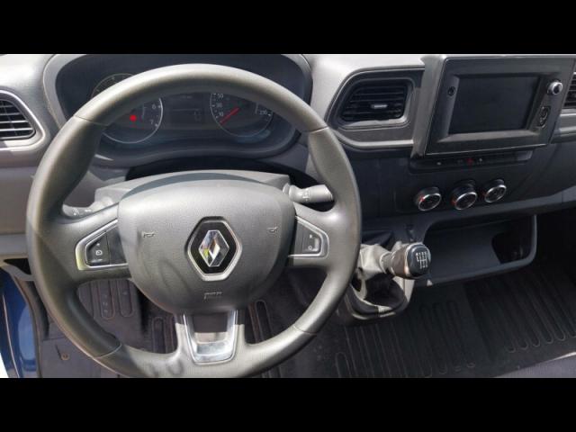 Renault Master image 3