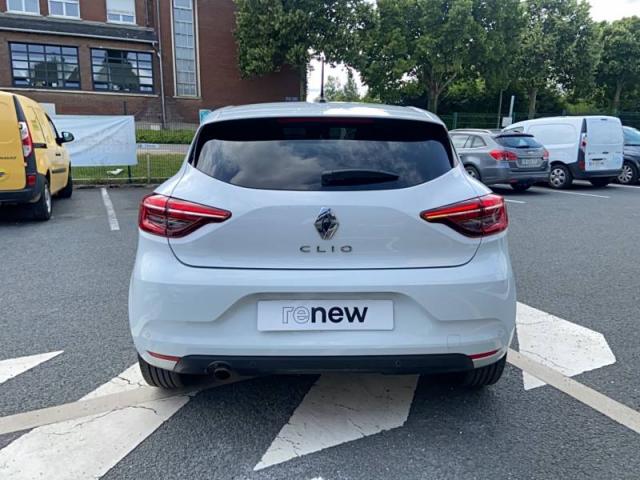 Renault Clio image 8