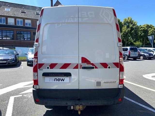 Renault Master image 2