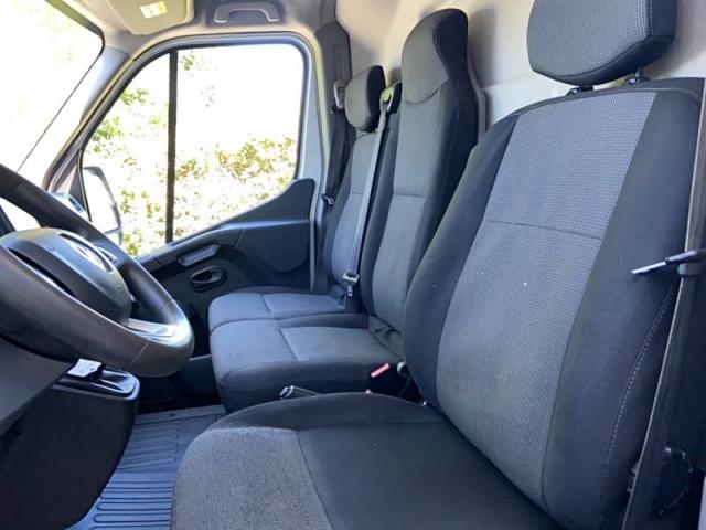 Renault Master image 3
