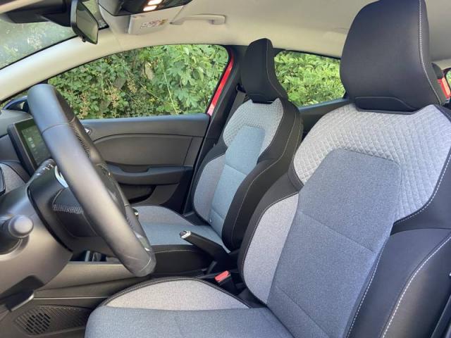 Renault Clio image 7