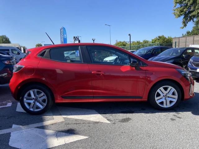 Renault Clio image 8